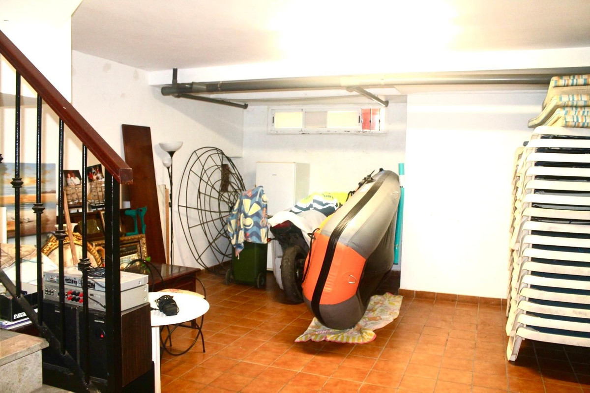 4 Bed Townhouse for sale in Marbella Costa Del Sol, Málaga, Spain
