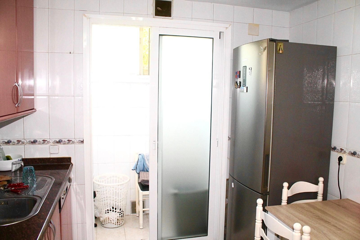 4 Bed Townhouse for sale in Marbella Costa Del Sol, Málaga, Spain