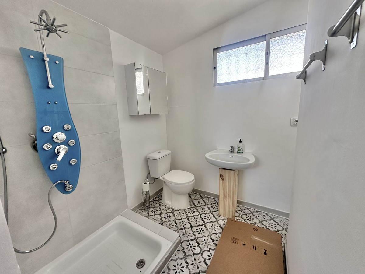 2 Bed Townhouse for sale in Calahonda Costa Del Sol, Málaga, Spain