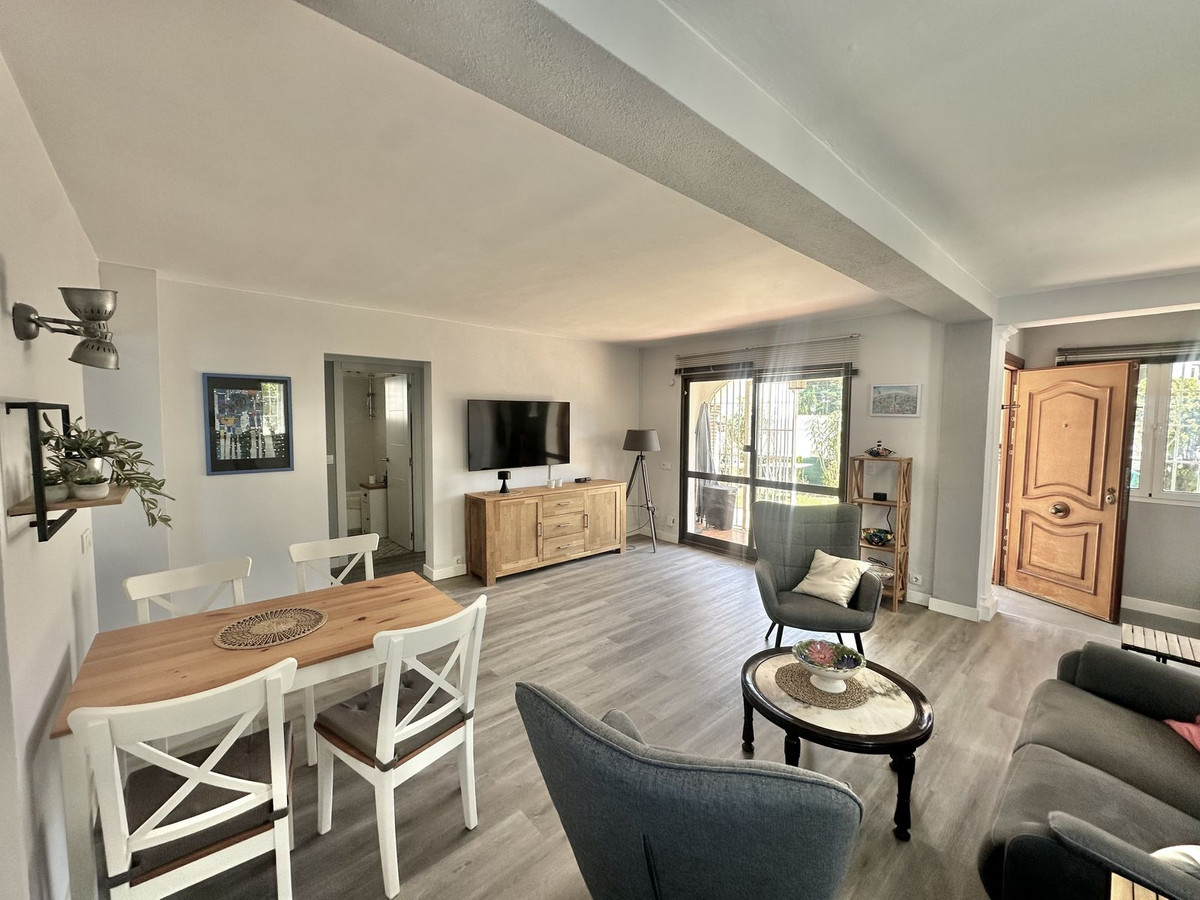 2 Bed Townhouse for sale in Calahonda Costa Del Sol, Málaga, Spain
