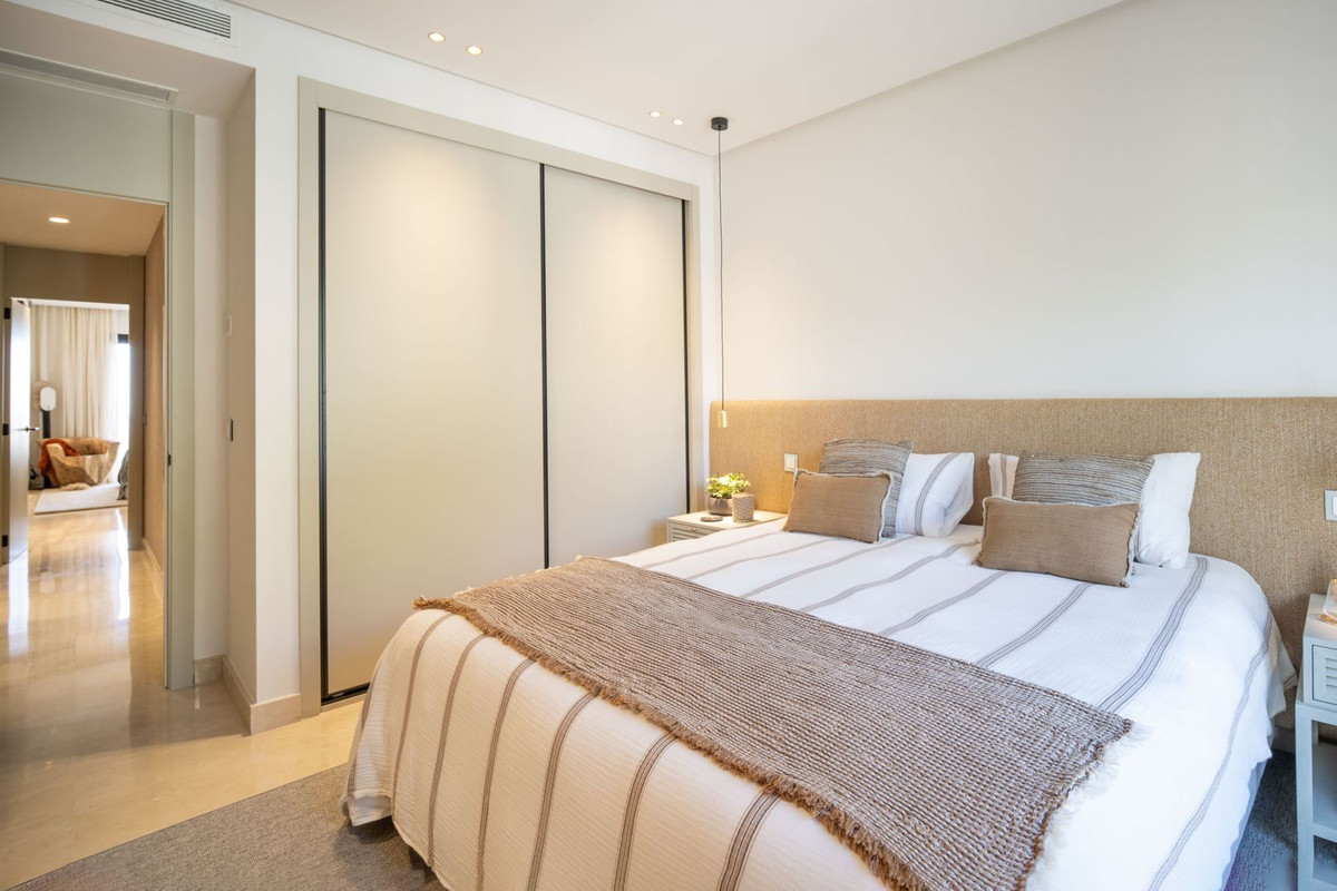 3 Bed Apartment for sale in Benahavís Costa Del Sol, Málaga, Spain