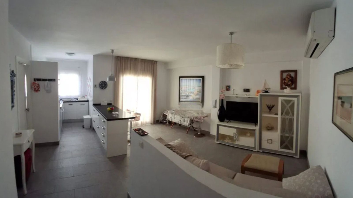 Se vende Apartamento Planta Media de 1 dormitorios en Costa Del Sol, Málaga, España