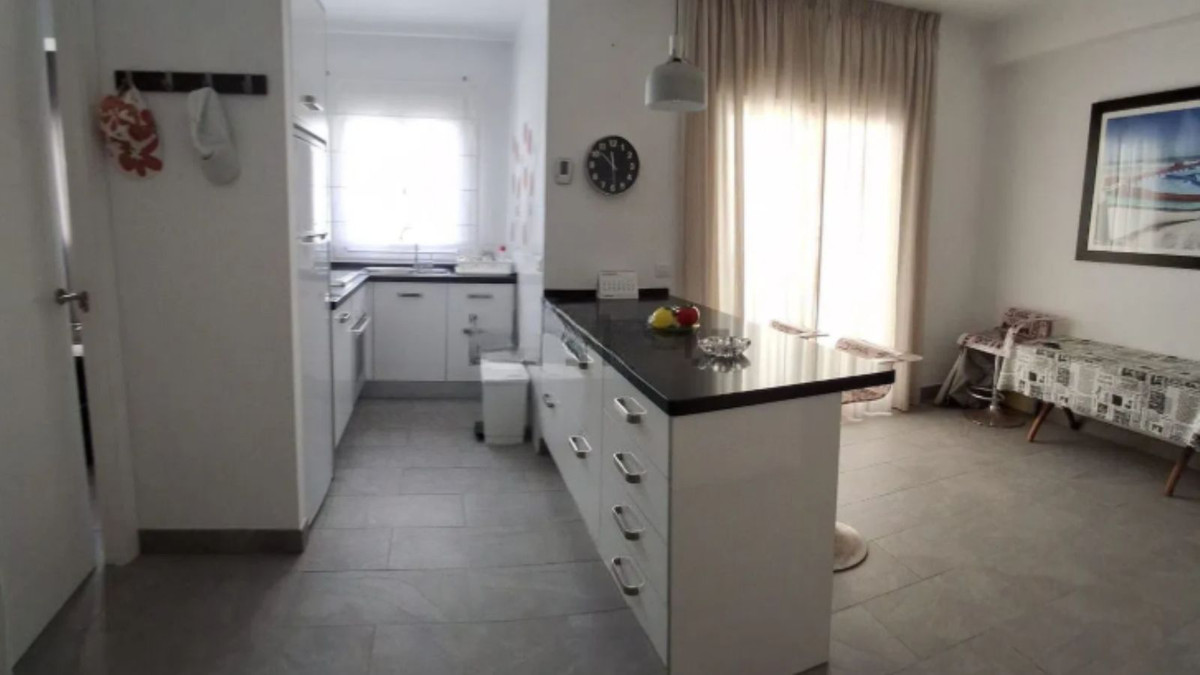 Se vende Apartamento Planta Media de 1 dormitorios en Costa Del Sol, Málaga, España