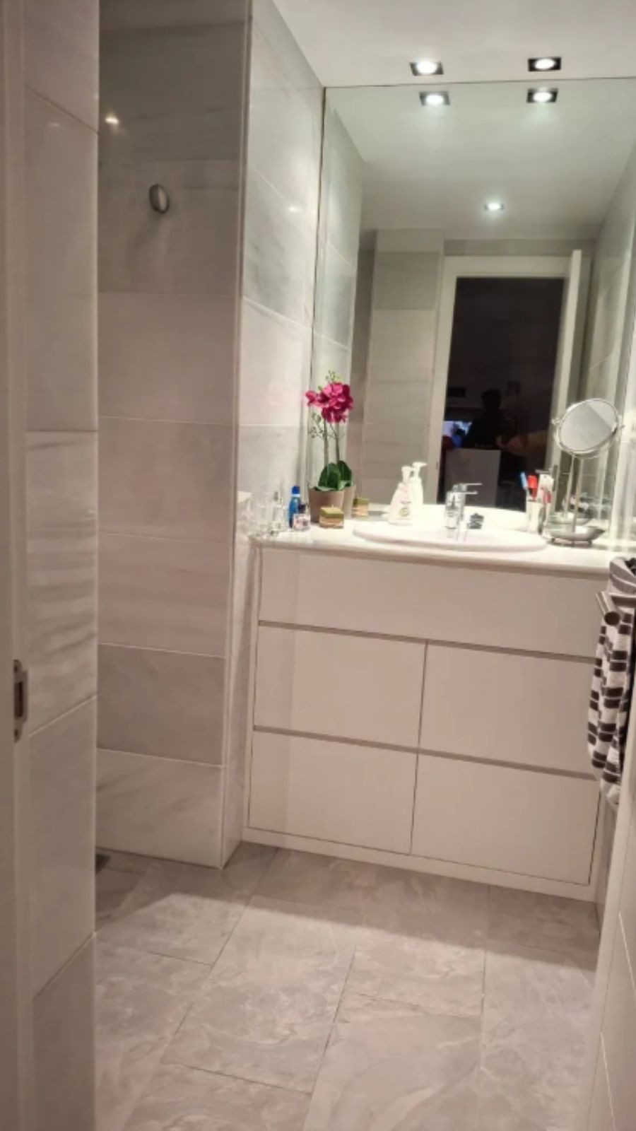 Se vende Apartamento Planta Media de 1 dormitorios en Costa Del Sol, Málaga, España