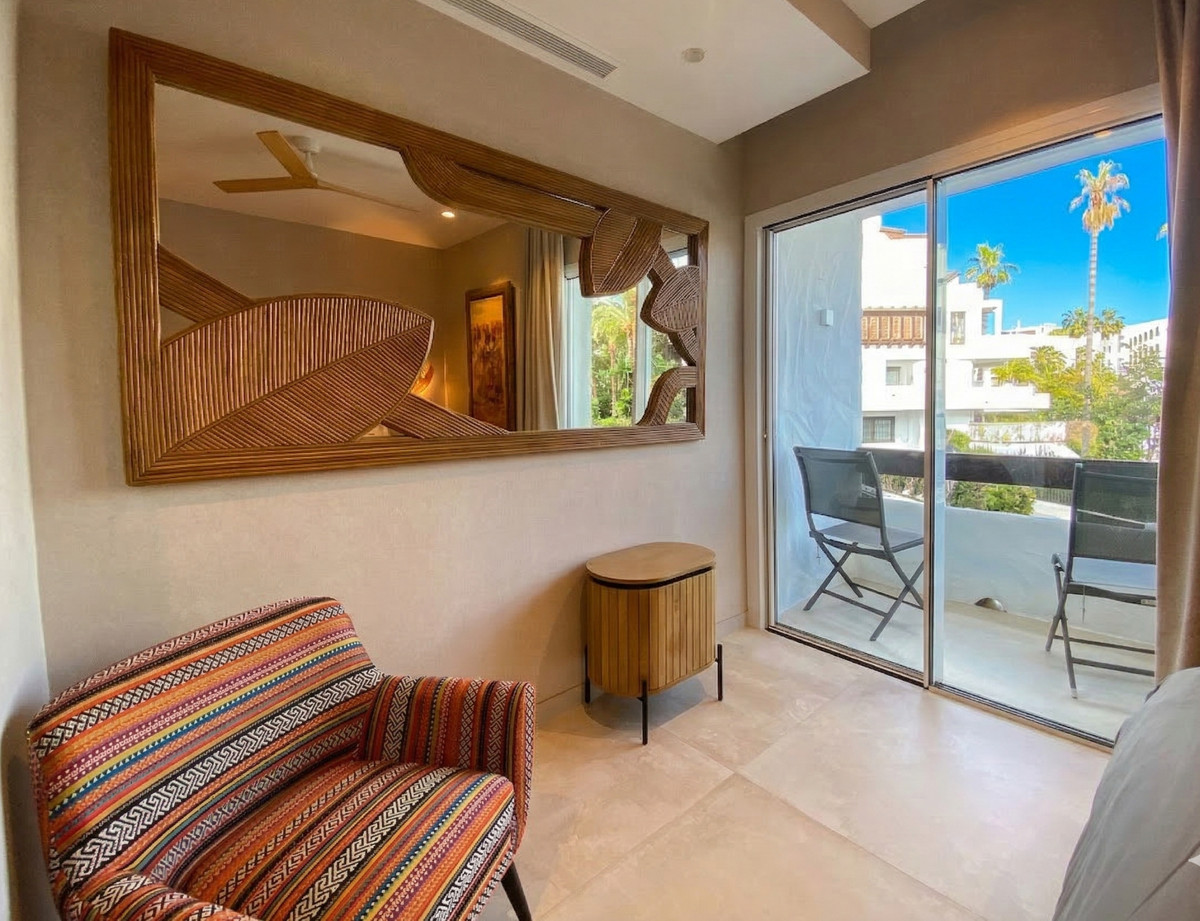 3 Bed Apartment for sale in Puerto Banús Costa Del Sol, Málaga, Spain