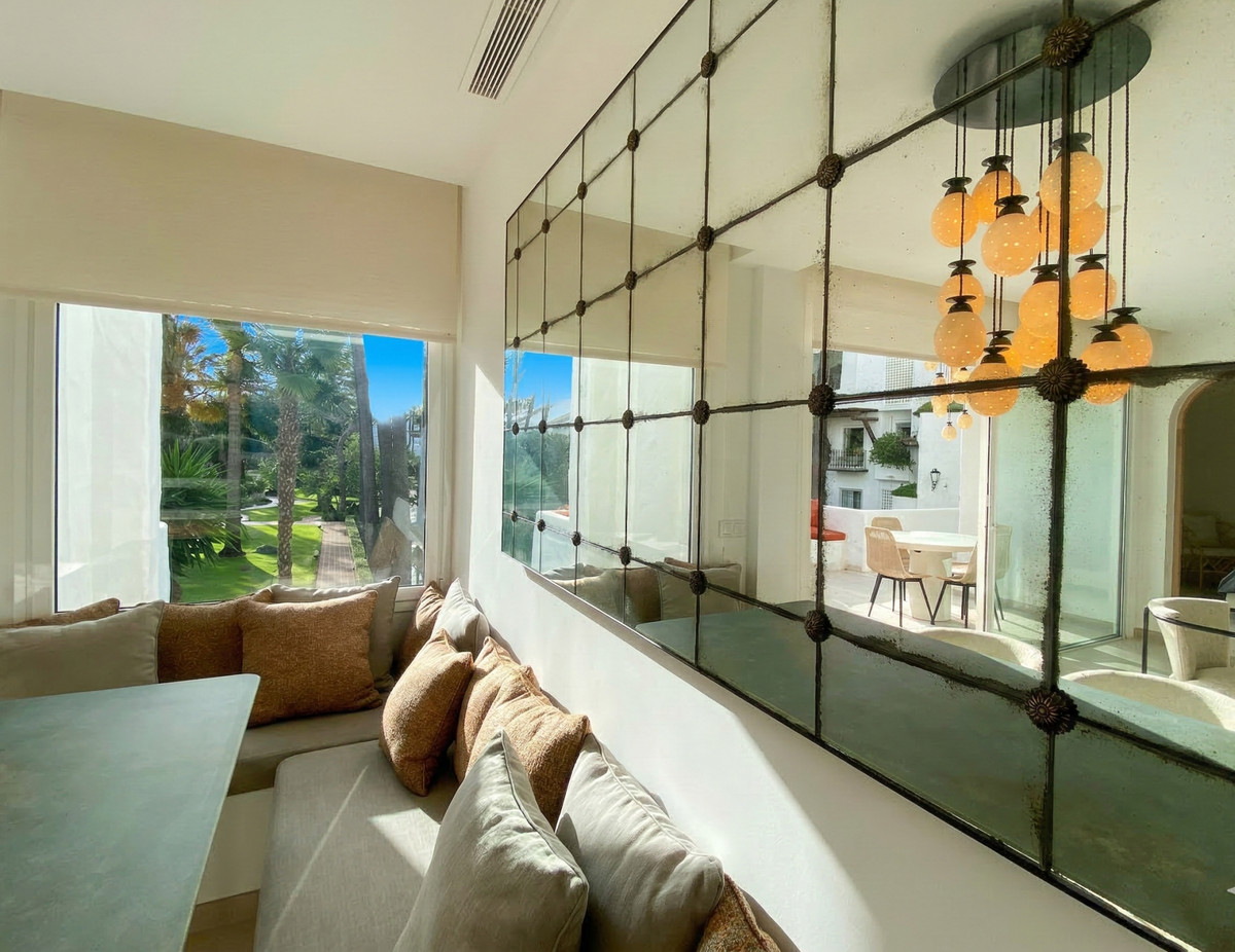 3 Bed Apartment for sale in Puerto Banús Costa Del Sol, Málaga, Spain