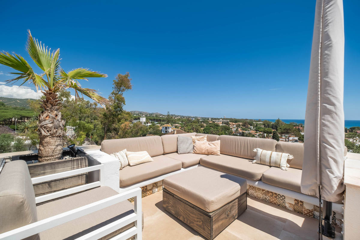 2 Bed Apartment for sale in Costabella Costa Del Sol, Málaga, Spain