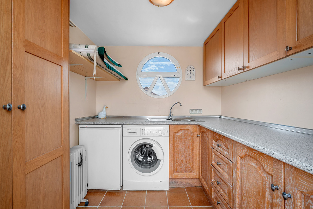 3 Bed Townhouse for sale in Playa Flamenca Costa Blanca, Alicante, Spain