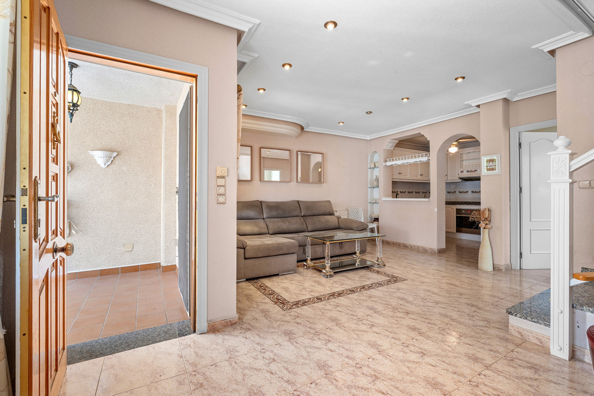 3 Bed Townhouse for sale in Playa Flamenca Costa Blanca, Alicante, Spain