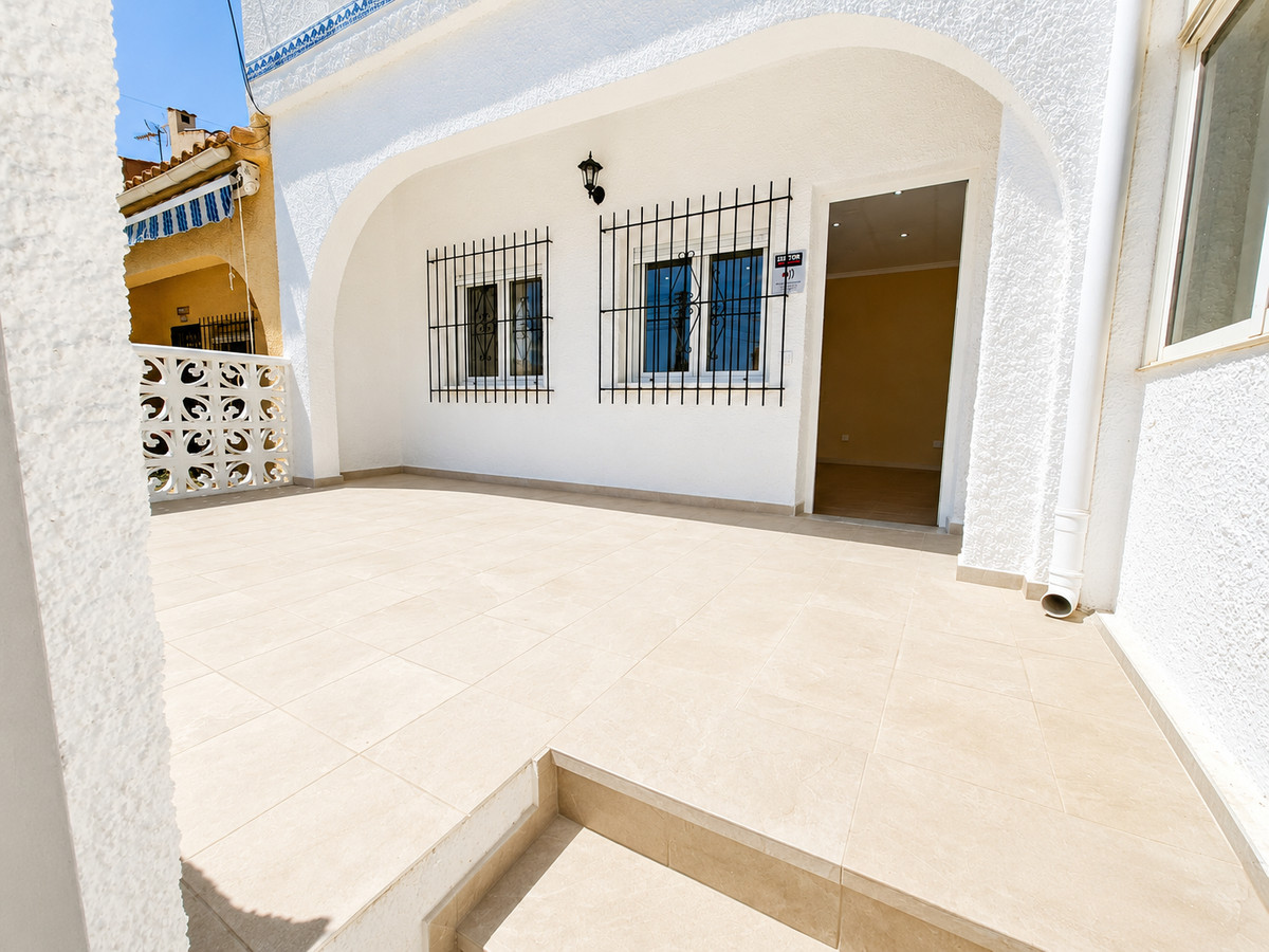 Se vende Adosada de 1 dormitorios en Costa Blanca, Alicante, España