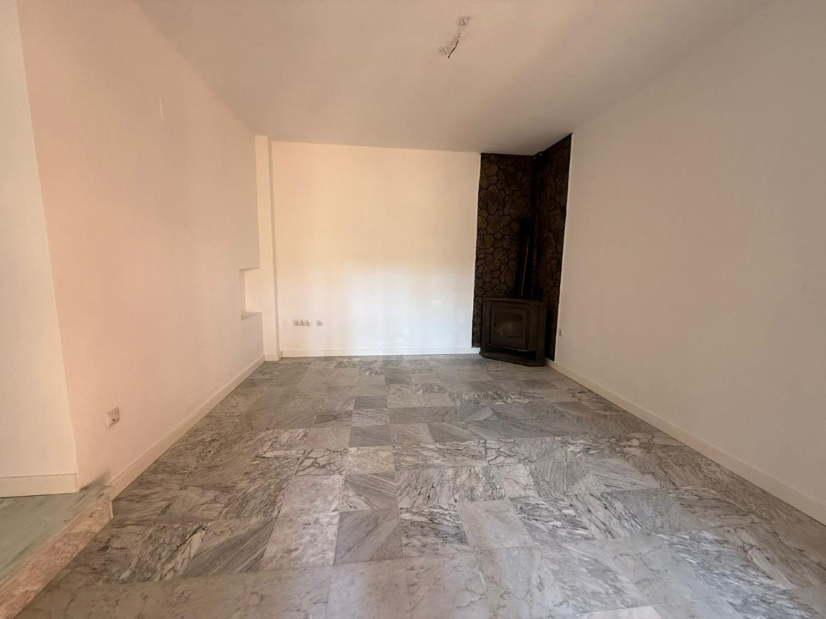 Se vende Villa - Chalet de 4 dormitorios en Costa Del Sol, Málaga, España