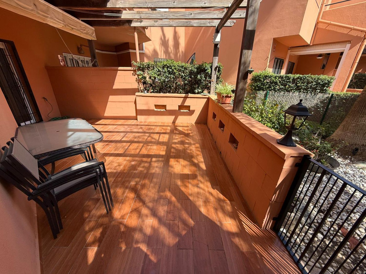 Se vende Villa - Chalet de 4 dormitorios en Costa Del Sol, Málaga, España