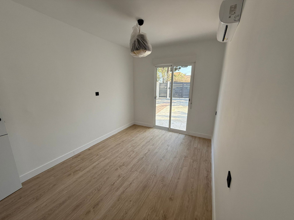 4 Bed Townhouse for sale in La Nucia Costa Blanca, Alicante, Spain