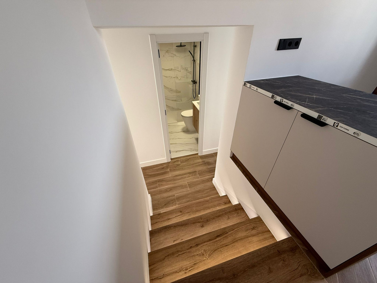 4 Bed Townhouse for sale in La Nucia Costa Blanca, Alicante, Spain