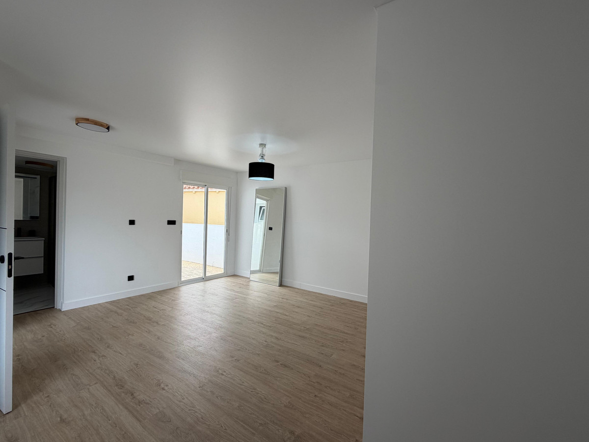 4 Bed Townhouse for sale in La Nucia Costa Blanca, Alicante, Spain