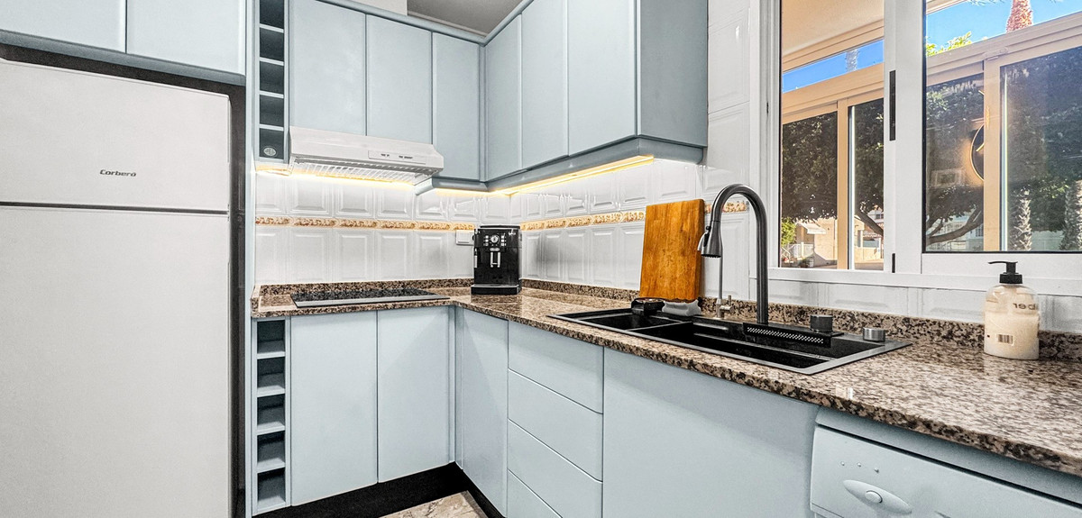 2 Bed Apartment for sale in Torrevieja Costa Blanca, Alicante, Spain