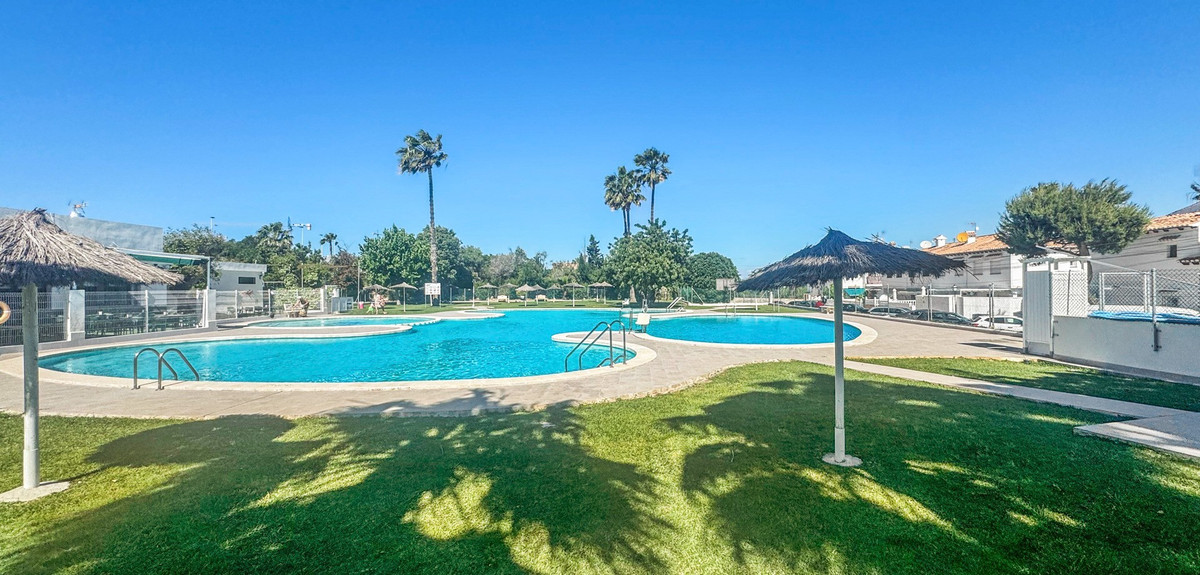 Se vende Bungalow de 1 dormitorios en Costa Blanca, Alicante, España