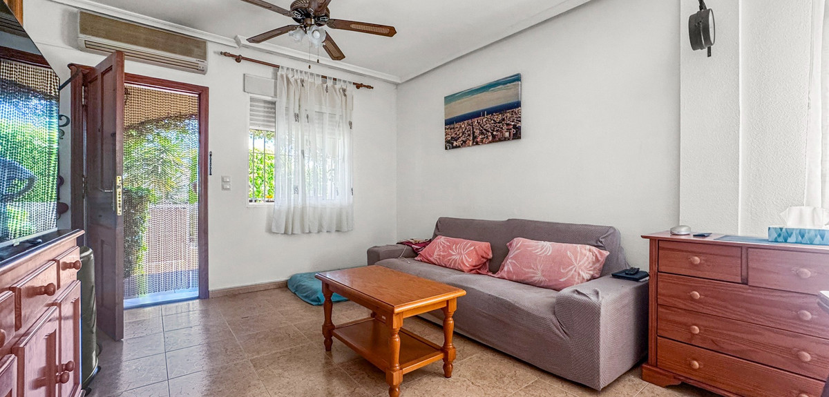 Se vende Adosada de 3 dormitorios en Costa Blanca, Alicante, España