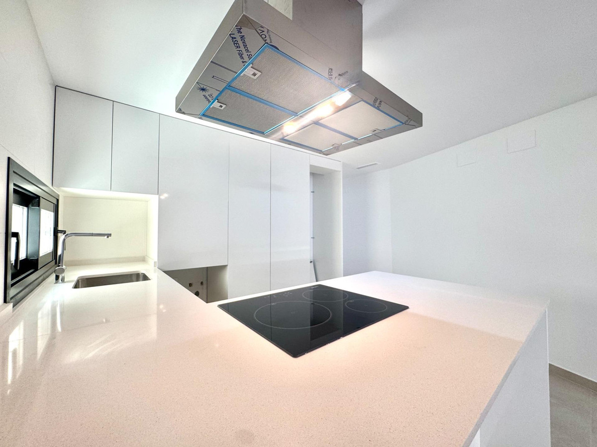 Se vende Apartamento Planta Media de 3 dormitorios en Costa Blanca, Alicante, España