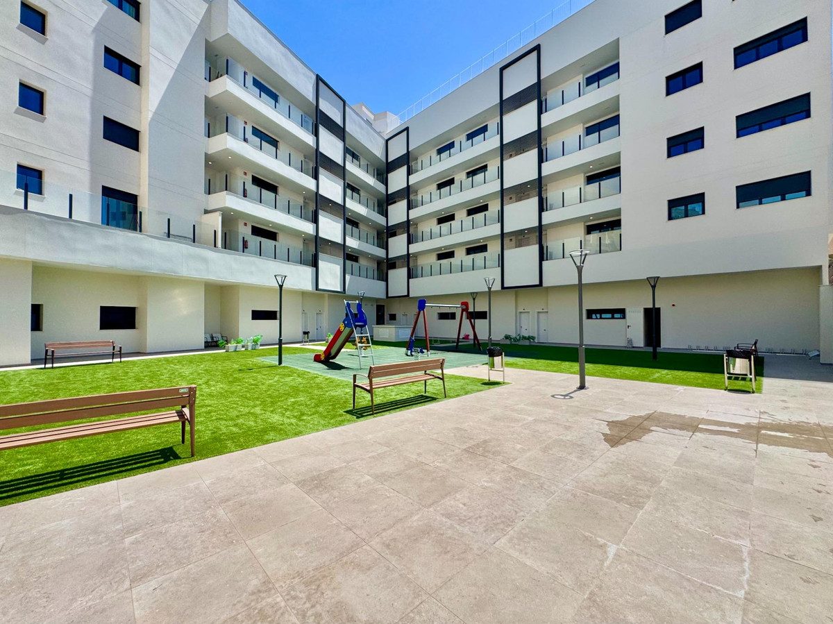 Se vende Apartamento Planta Media de 3 dormitorios en Costa Blanca, Alicante, España