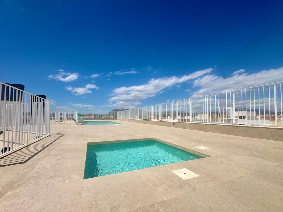 Se vende Apartamento Planta Media de 3 dormitorios en Costa Blanca, Alicante, España