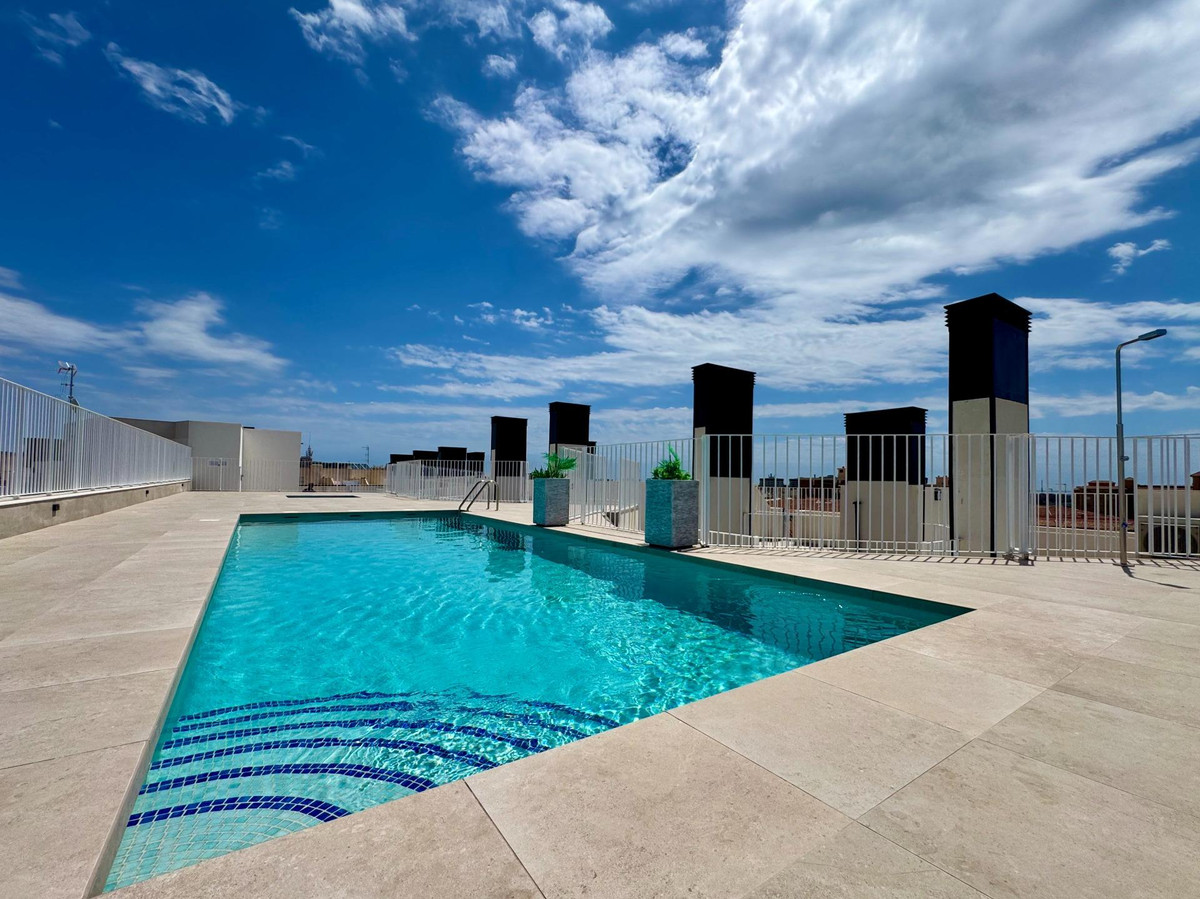 Se vende Apartamento Planta Media de 3 dormitorios en Costa Blanca, Alicante, España