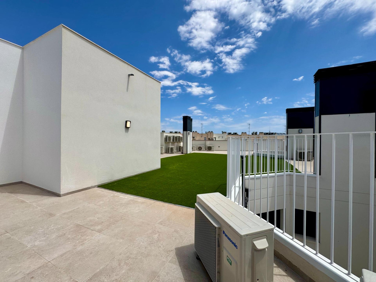 Se vende Apartamento Planta Media de 3 dormitorios en Costa Blanca, Alicante, España