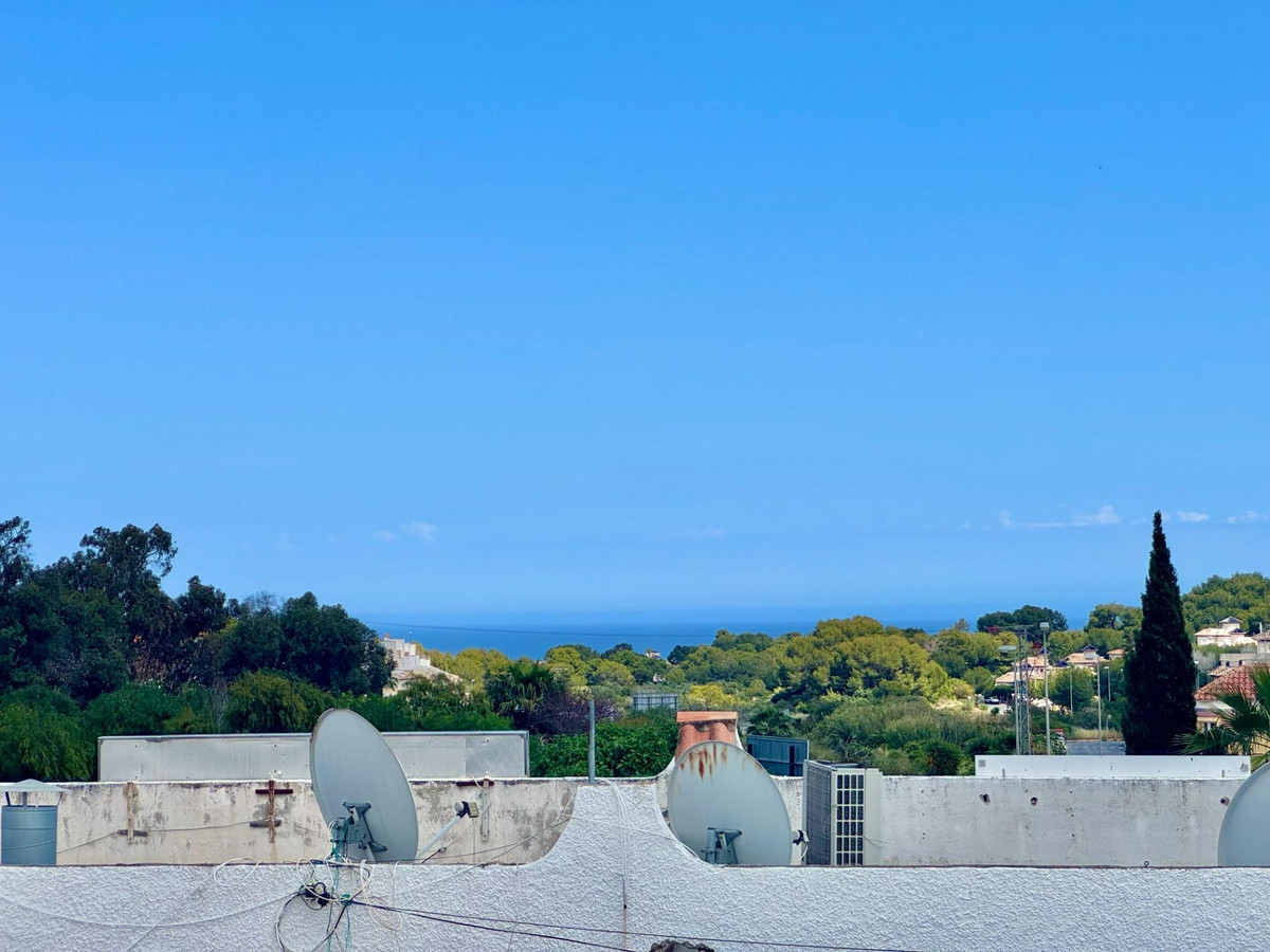 Se vende Villa - Chalet de 3 dormitorios en Costa Blanca, Alicante, España