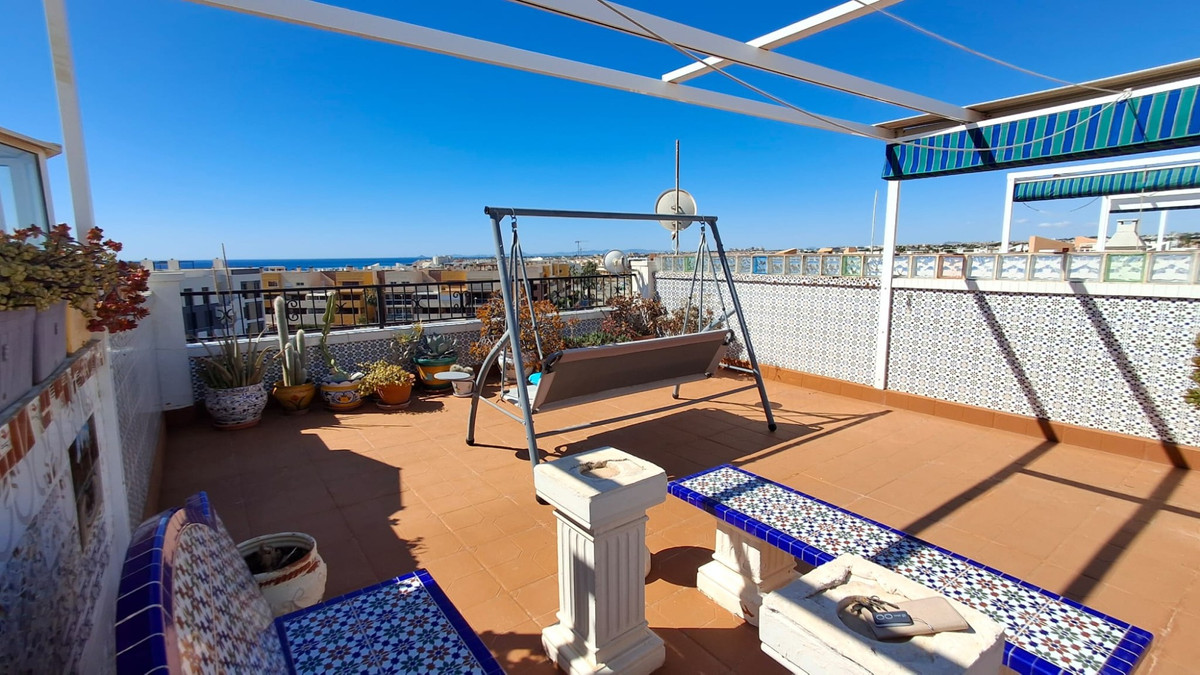 Se vende Ático de 2 dormitorios en Costa Blanca, Alicante, España