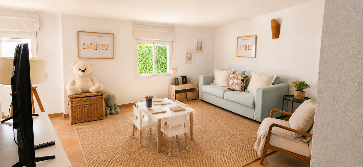 3 Bed Townhouse for sale in Gaucín Costa Del Sol, Málaga, Spain