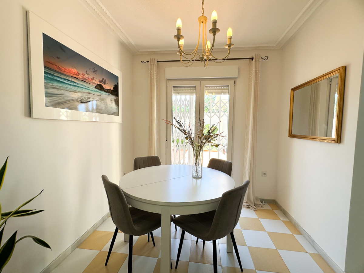 3 Bed Townhouse for sale in Torrevieja Costa Blanca, Alicante, Spain