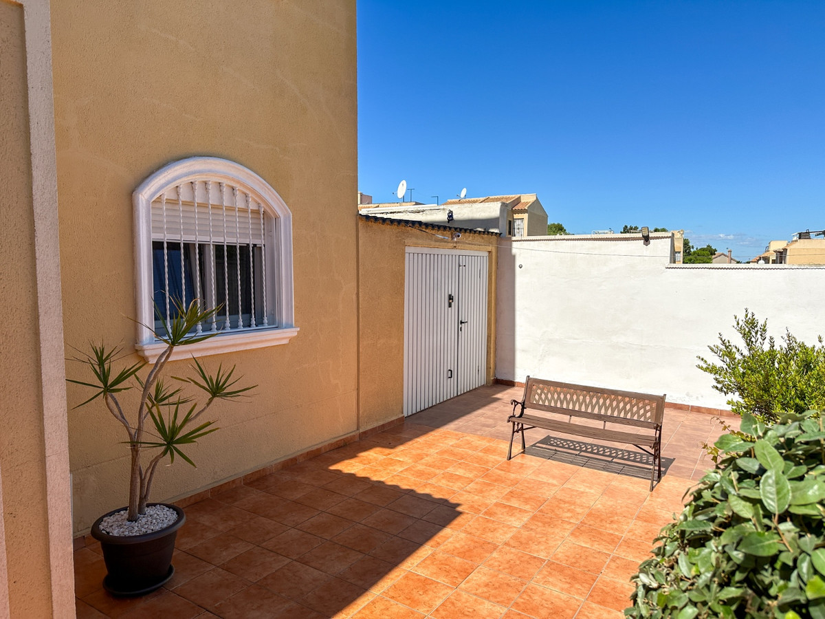 3 Bed Townhouse for sale in Torrevieja Costa Blanca, Alicante, Spain