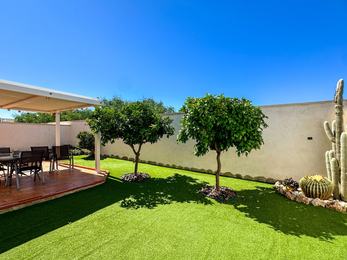 3 Bed Townhouse for sale in Torrevieja Costa Blanca, Alicante, Spain