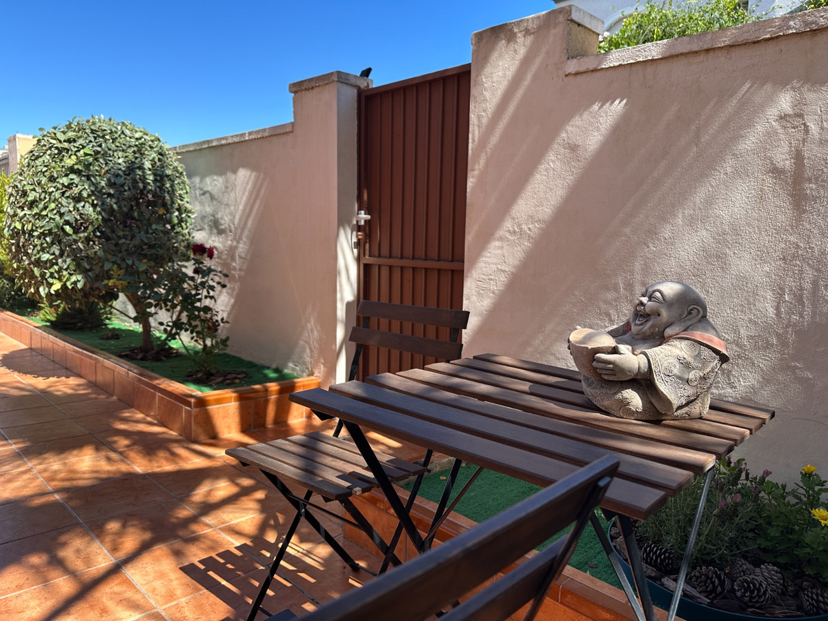 3 Bed Townhouse for sale in Torrevieja Costa Blanca, Alicante, Spain