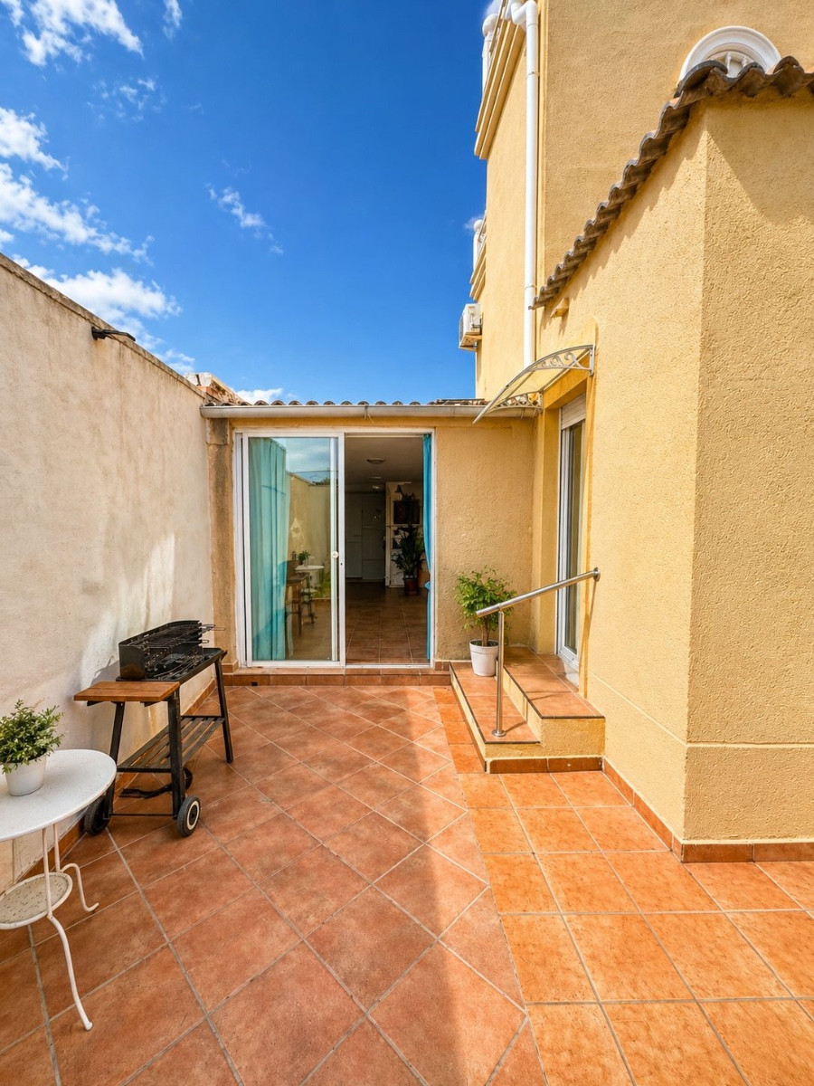 3 Bed Townhouse for sale in Torrevieja Costa Blanca, Alicante, Spain
