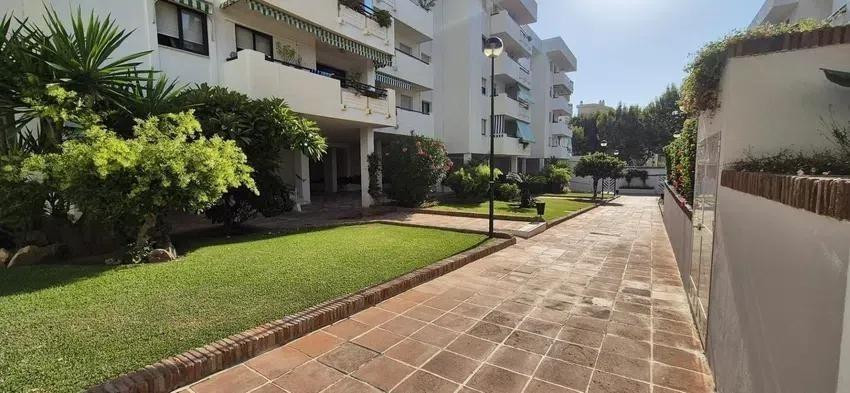 4 Bed Apartment for sale in Torremolinos Costa Del Sol, Málaga, Spain