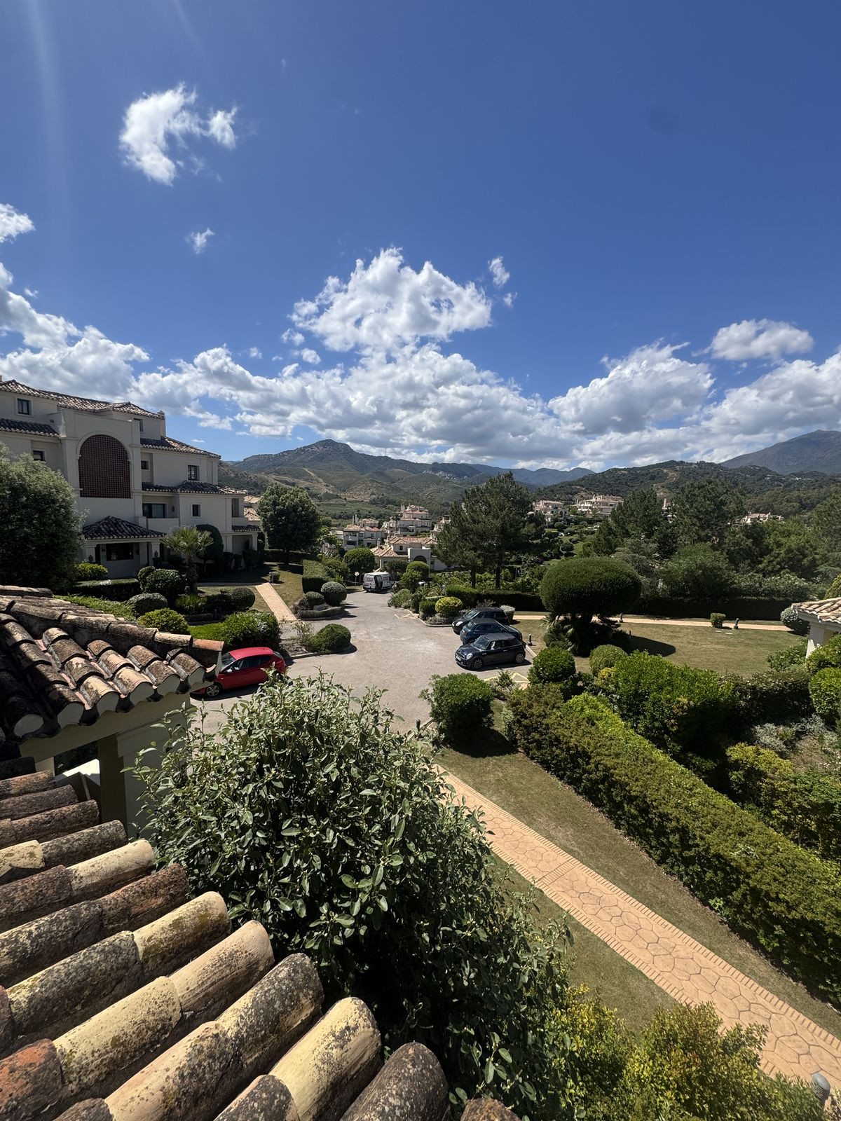 3 Bed Apartment for sale in Benahavís Costa Del Sol, Málaga, Spain