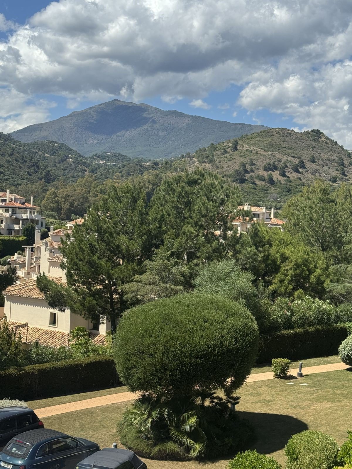 3 Bed Apartment for sale in Benahavís Costa Del Sol, Málaga, Spain