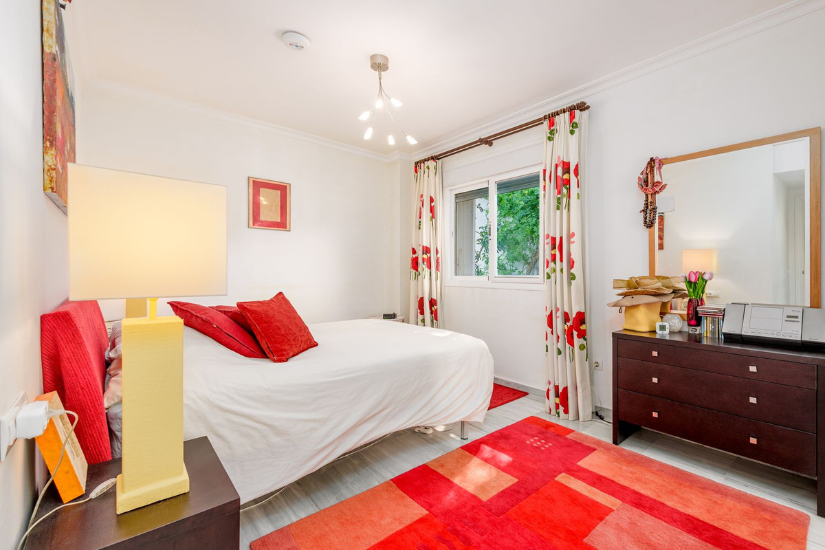3 Bed Apartment for sale in Alhaurin Golf Costa Del Sol, Málaga, Spain