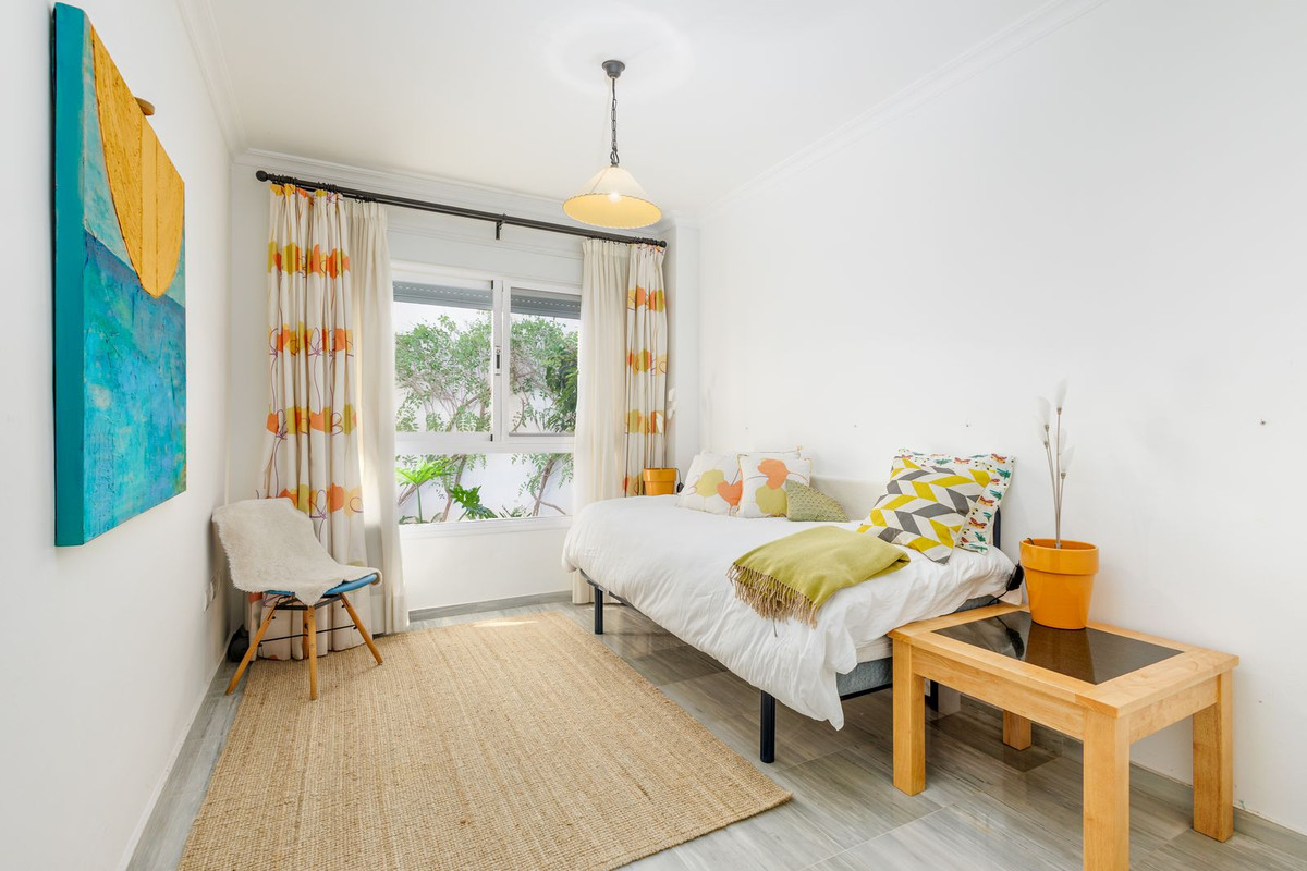 3 Bed Apartment for sale in Alhaurin Golf Costa Del Sol, Málaga, Spain