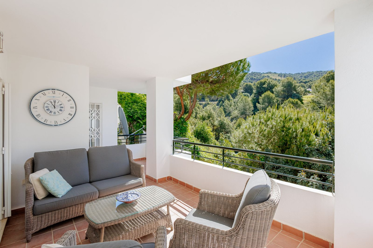 3 Bed Apartment for sale in Alhaurin Golf Costa Del Sol, Málaga, Spain