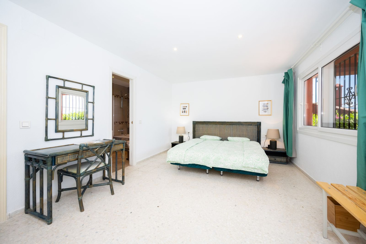 4 Bed Townhouse for sale in Elviria Costa Del Sol, Málaga, Spain