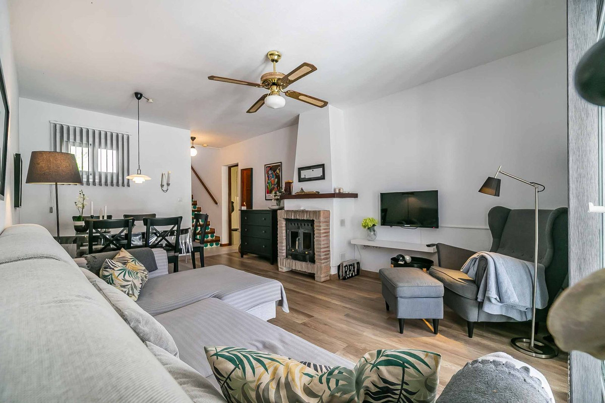 2 Bed Townhouse for sale in Mijas Costa Del Sol, Málaga, Spain