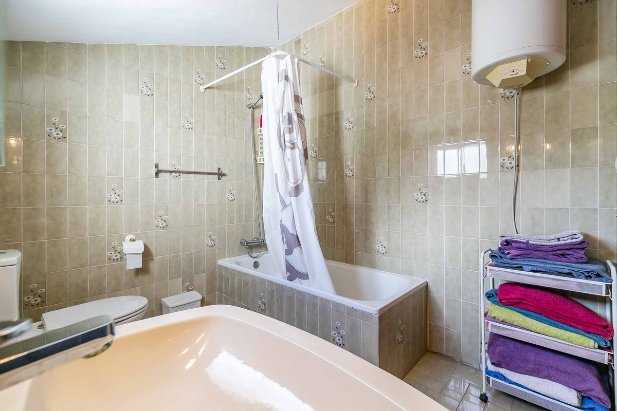 2 Bed Townhouse for sale in Mijas Costa Del Sol, Málaga, Spain