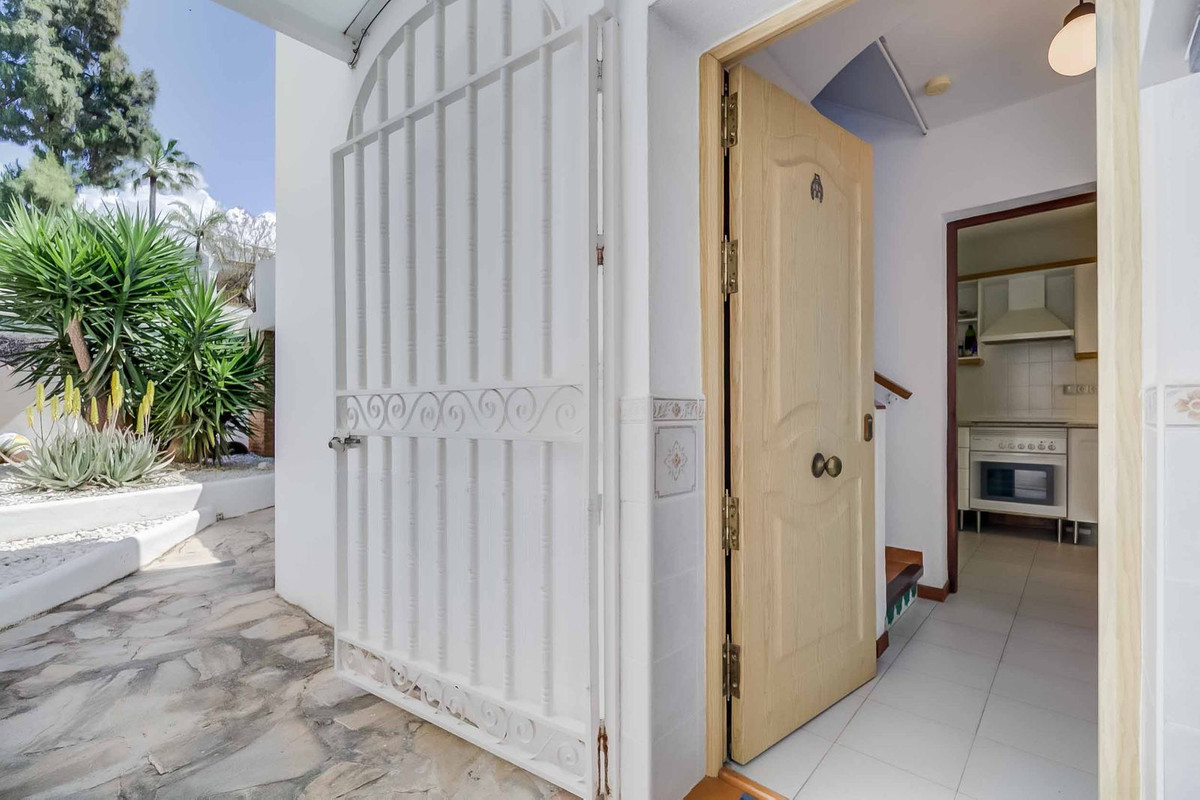 2 Bed Townhouse for sale in Mijas Costa Del Sol, Málaga, Spain