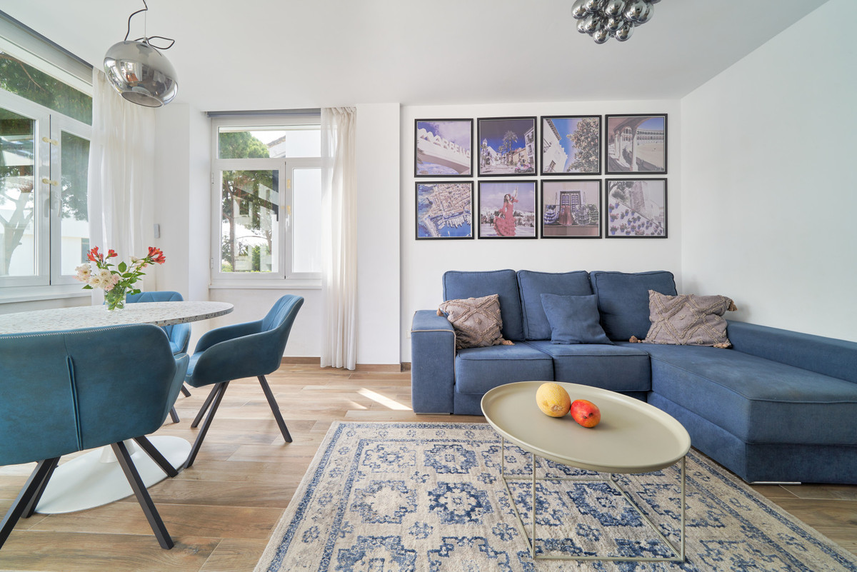 2 Bed Apartment for sale in Elviria Costa Del Sol, Málaga, Spain