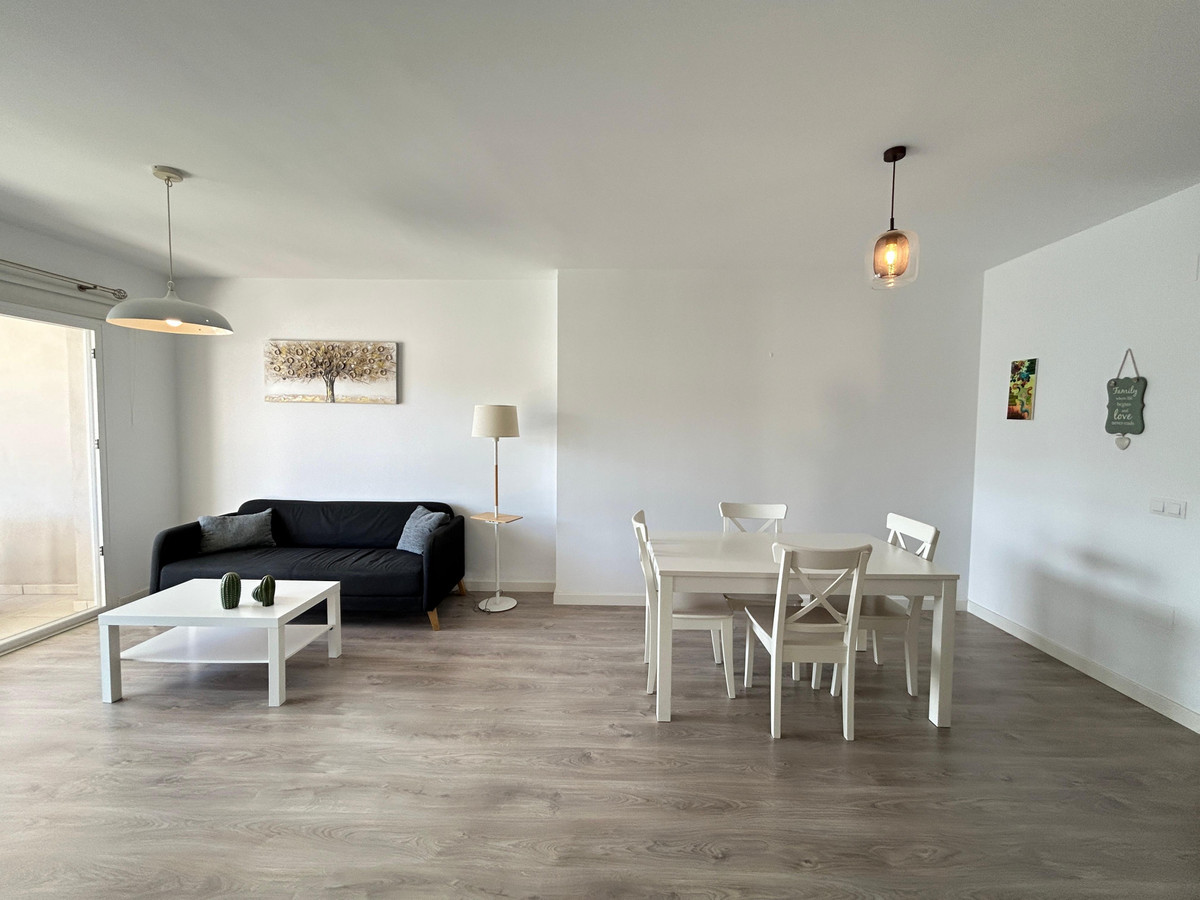 3 Bed Apartment for sale in Nueva Andalucía Costa Del Sol, Málaga, Spain