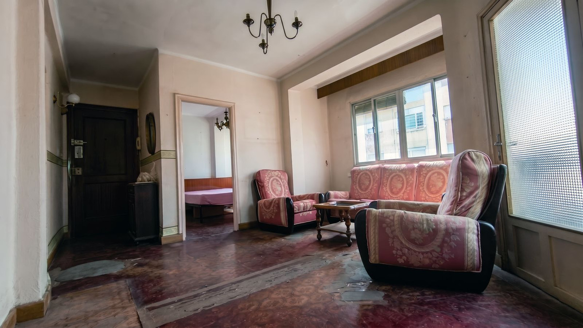 Se vende Apartamento Planta Media de 2 dormitorios en Costa Del Sol, Málaga, España