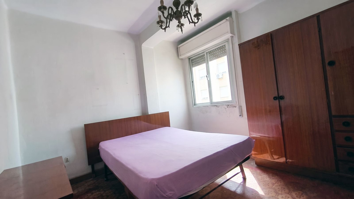 Se vende Apartamento Planta Media de 2 dormitorios en Costa Del Sol, Málaga, España