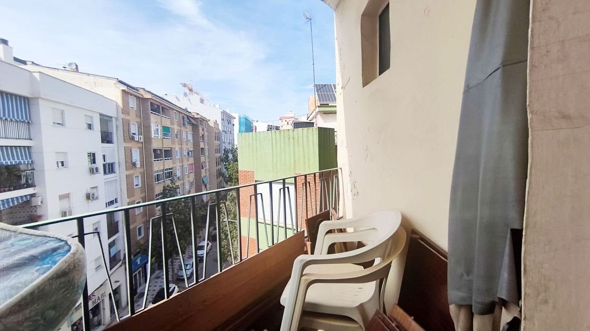 Se vende Apartamento Planta Media de 2 dormitorios en Costa Del Sol, Málaga, España